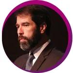 Rogerio Souza headshot