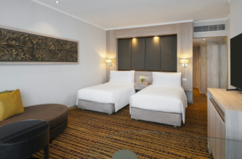 Amari Bangkok twin room